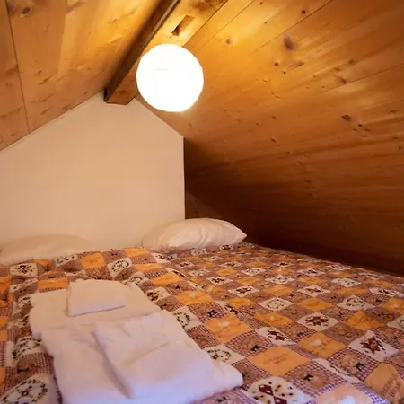 Beau 3 Pièces 401 A Appartamento